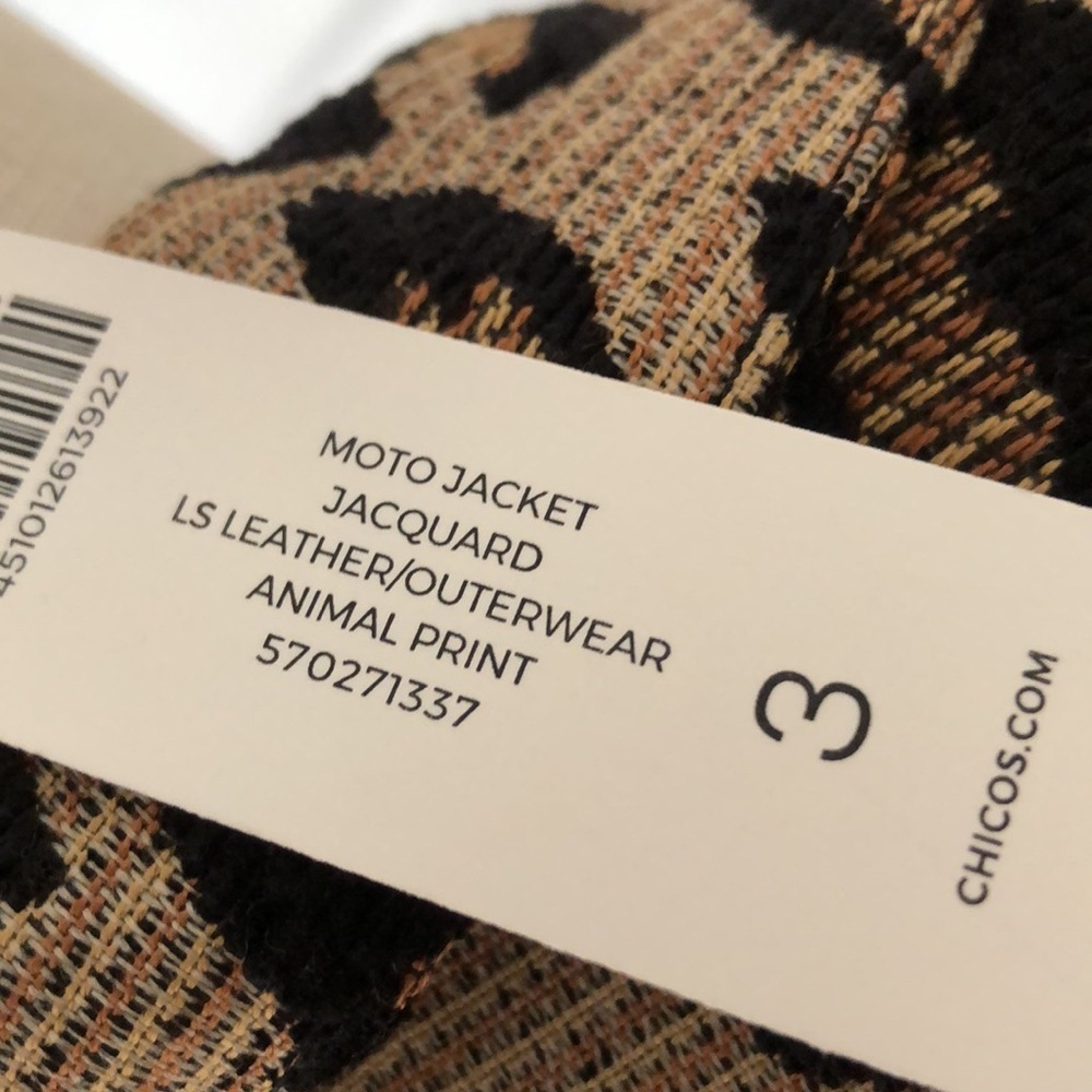 Chic Adventurous Rebel Ripping!NEW Chicos Jacquard Animal Print Moto Jacket-NWT - Picture 7 of 12